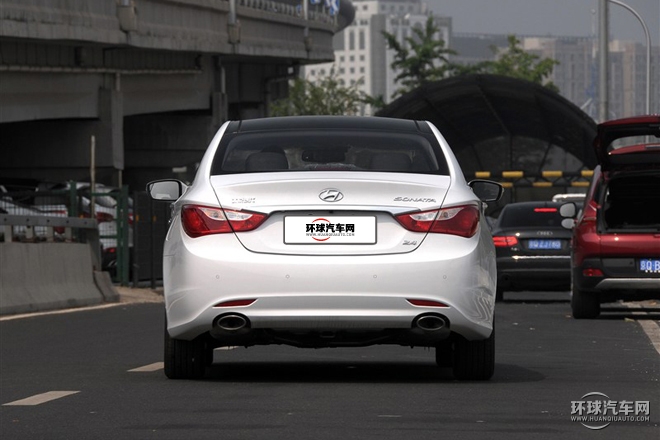 2015款 經(jīng)典 2.4L 自動豪華版 國IV