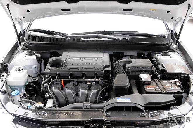 2015款 經(jīng)典 2.4L 自動豪華版 國V