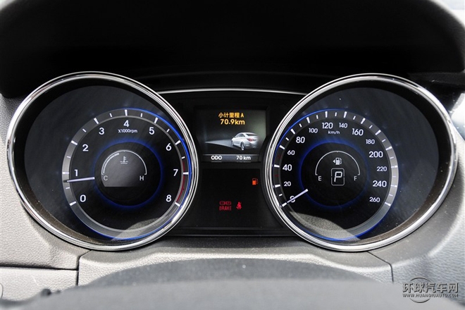 2015款 經典 2.4L 自動豪華版 國V