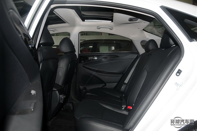 2015款 經典 2.4L 自動領先版 國IV