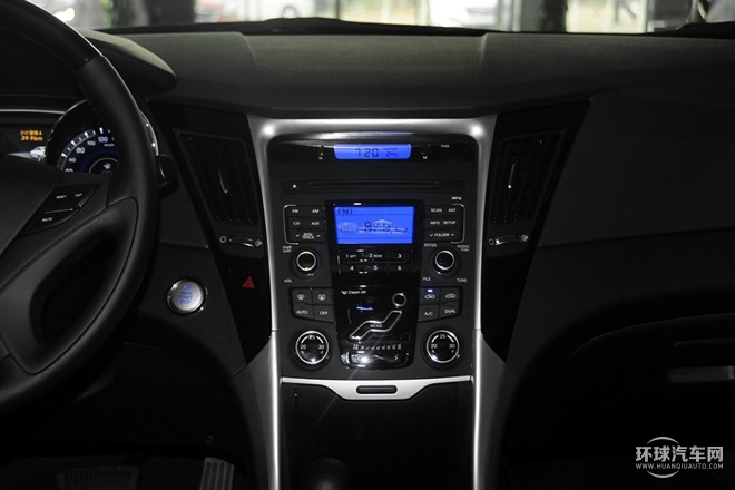 2015款 經典 2.4L 自動領先版 國IV