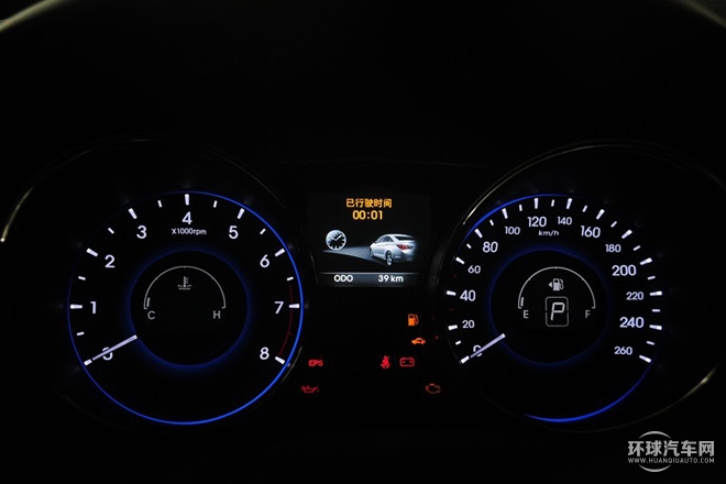 2015款 經典 2.4L 自動領先版 國IV