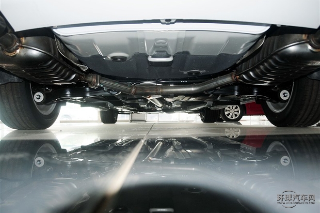 2015款 經典 2.4L 自動領先版 國V