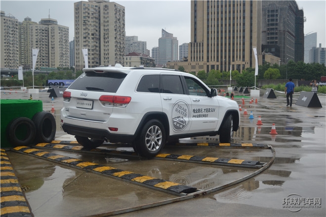 以全路況 定義真SUV  Jeep品牌體驗日