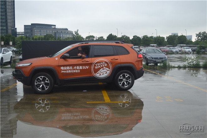以全路況 定義真SUV  Jeep品牌體驗日