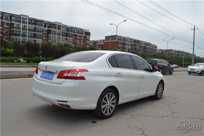 2015款 1.2T 自動豪華版