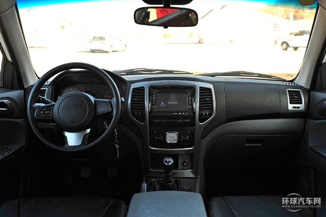 2015款 2.0T 四驅豪華型