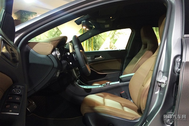 2015款 GLA 260 4MATIC勞倫斯特別版