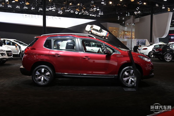 2015款 1.6THP 自動(dòng)時(shí)尚版