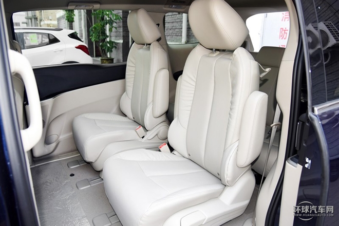 2015款 2.4L 豪華商務尊享版