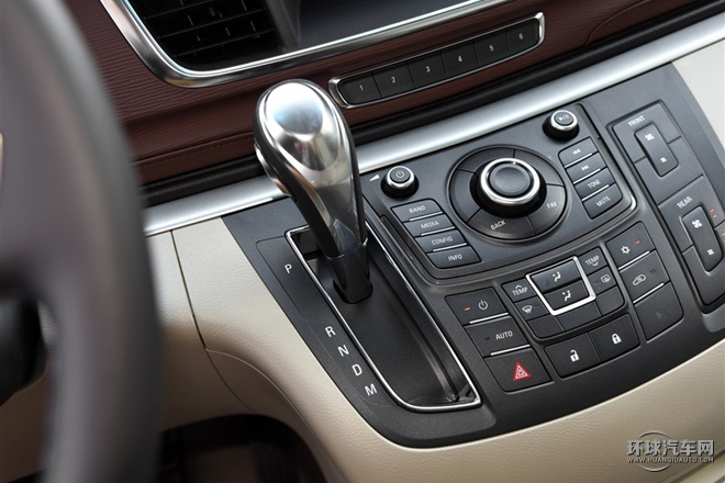 2015款 2.4L 豪華商務(wù)尊享版