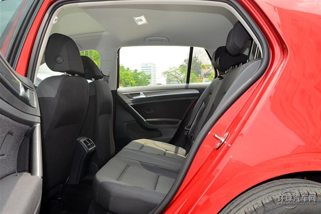 2015款 1.2TSI 自動舒適型