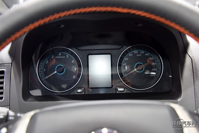 2015款 1.6L CVT豪華型