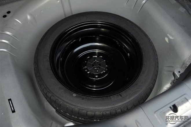 2015款 1.8T 自動旗艦型