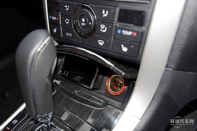 2015款 1.8T 自動旗艦型