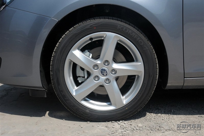 2015款 1.8T 自動舒適型