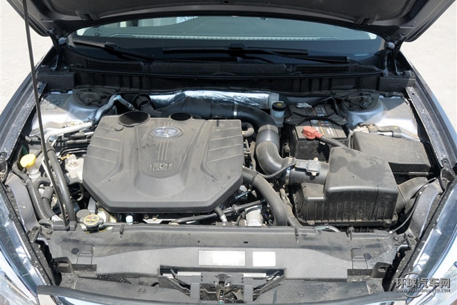 2015款 1.8T 自動(dòng)舒適型