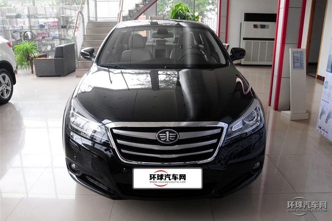 2015款 1.8T 自動尊貴型