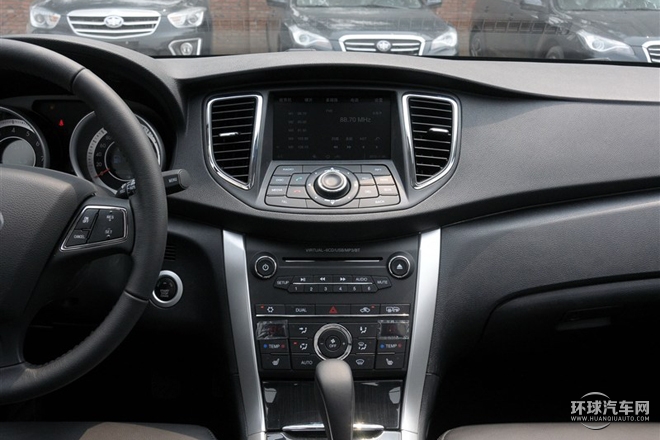 2015款 2.0T 自動豪華型