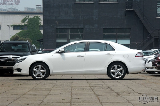 2015款 2.0T 自動豪華型