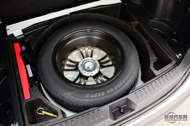 2015款 1.8T 自動旗艦型