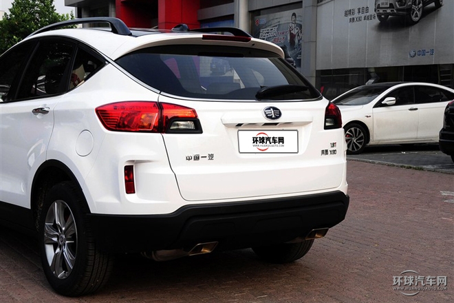 2015款 1.8T 自動旗艦型