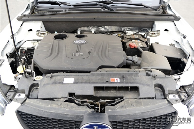 2015款 1.8T 自動運動型