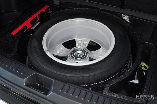 2015款 2.0L 手動豪華型