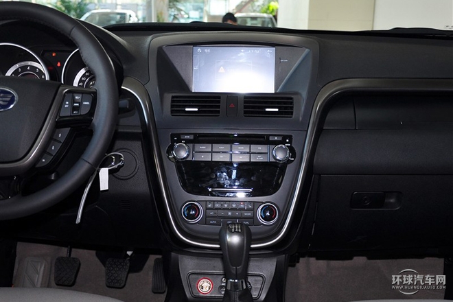 2015款 2.0L 手動豪華型