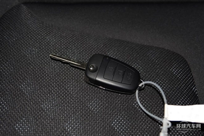 2015款 2.0L 手動舒適兩周年紀(jì)念型