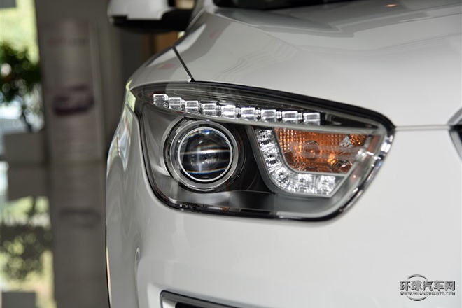 2015款 2.0L 手動舒適兩周年紀念型