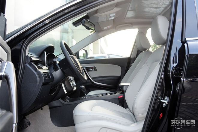 2015款 2.0L 自動豪華型