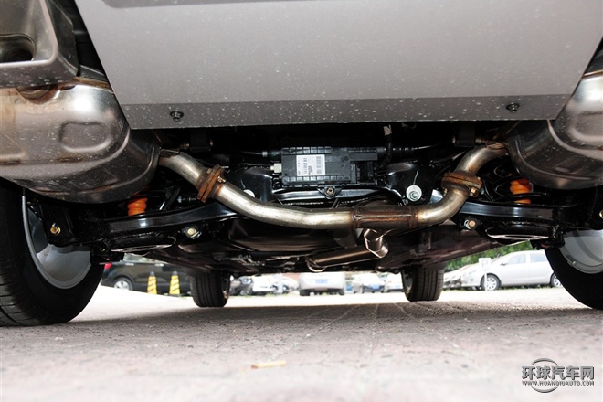 2015款 2.0L 自動舒適型