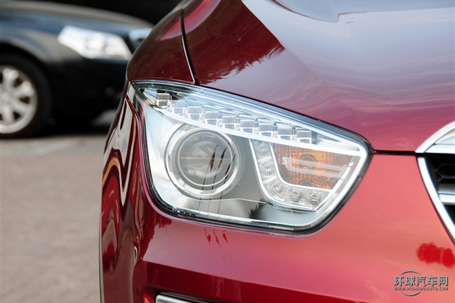 2015款 2.0L 自動舒適型