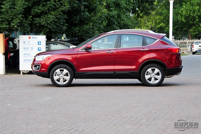 2015款 2.0L 自動舒適型