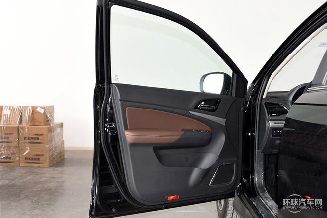 2015款 2.0T 升級(jí)版 自動(dòng)尊貴型