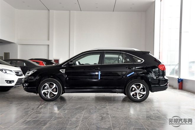 2015款 2.0T 升級版 自動尊貴型