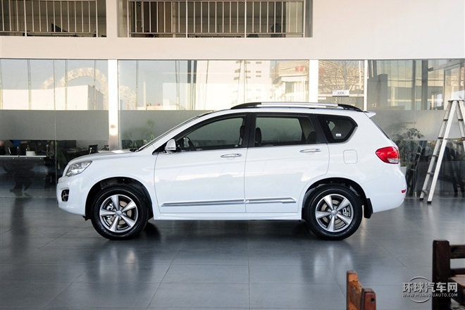 2015款 升級版 1.5T 手動四驅(qū)精英型