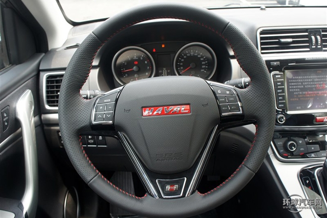 2015款 運動版 1.5T 自動兩驅豪華型