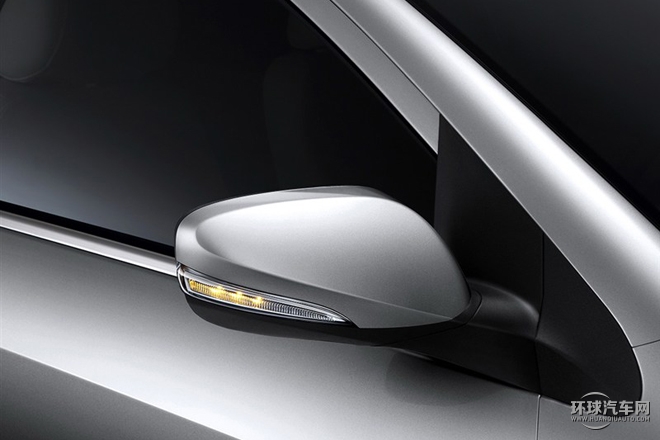 2015款 1.5L 手動精英型