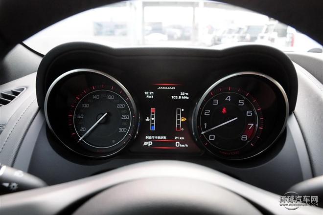 2016款 3.0T S 硬頂版