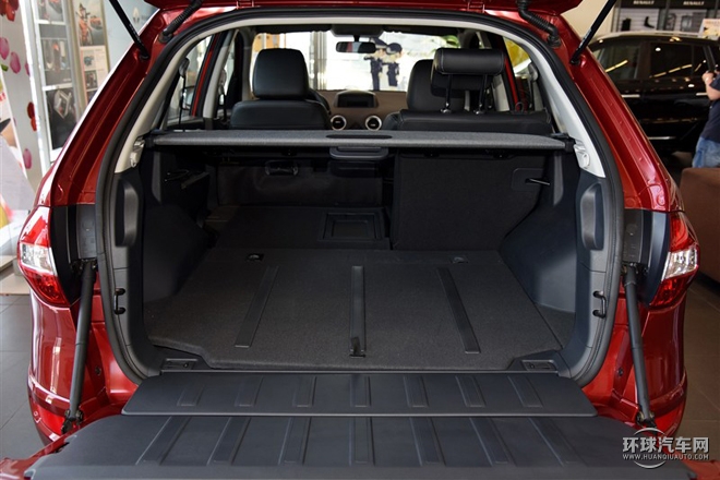 2015款 2.0L 兩驅(qū)標(biāo)準(zhǔn)版