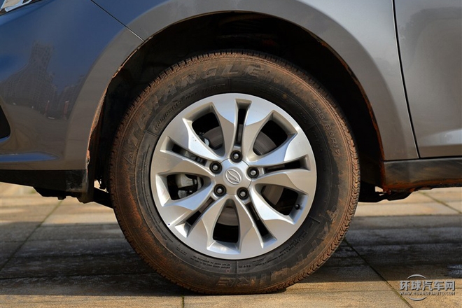 2015款 1.5T CVT創享版