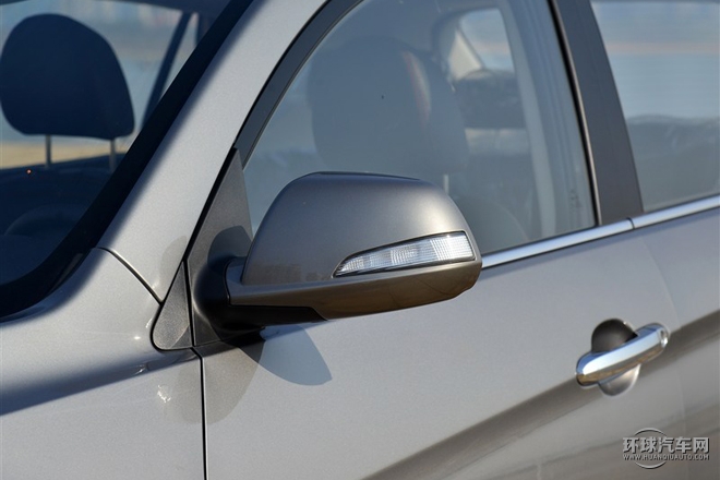 2015款 1.5T CVT創享版