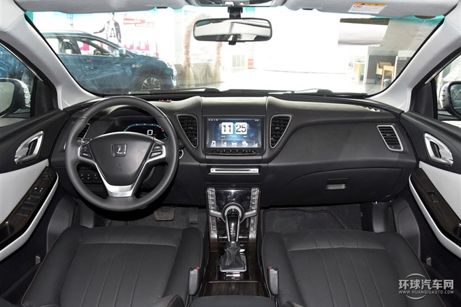 2015款 1.8T 自動智尊型