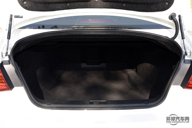 2015款 Q70L 2.5L 豪華版