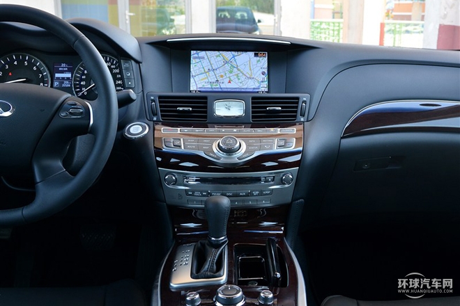 2015款 Q70L 2.5L 悅享版