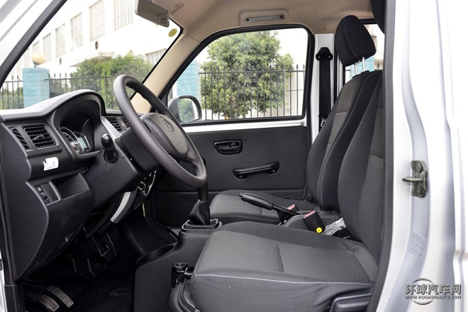 2015款 1.0L基本型非空調C10