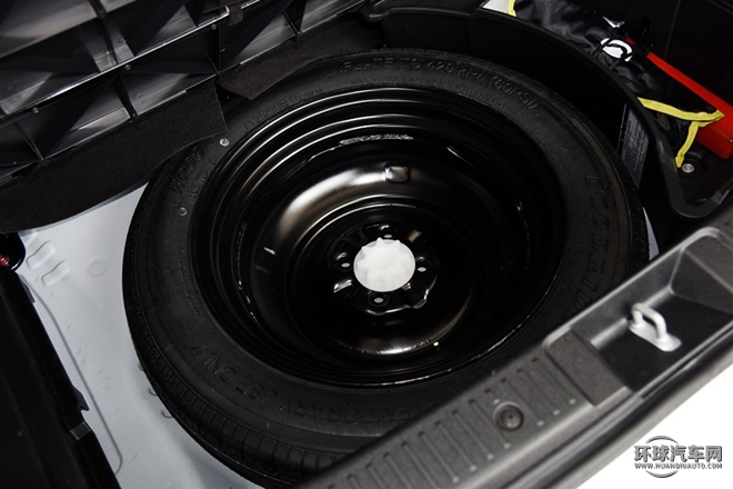 2015款 1.5L AMT舒適型