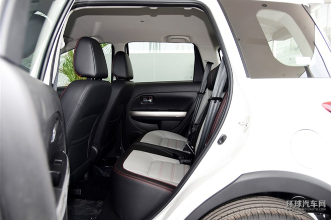 2015款 1.5L AMT舒適型